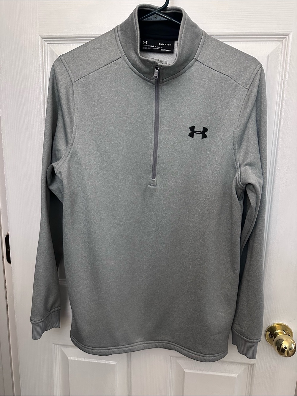 Under Armour Men’s Light Gray 1/4 Zip Performance Pullover
